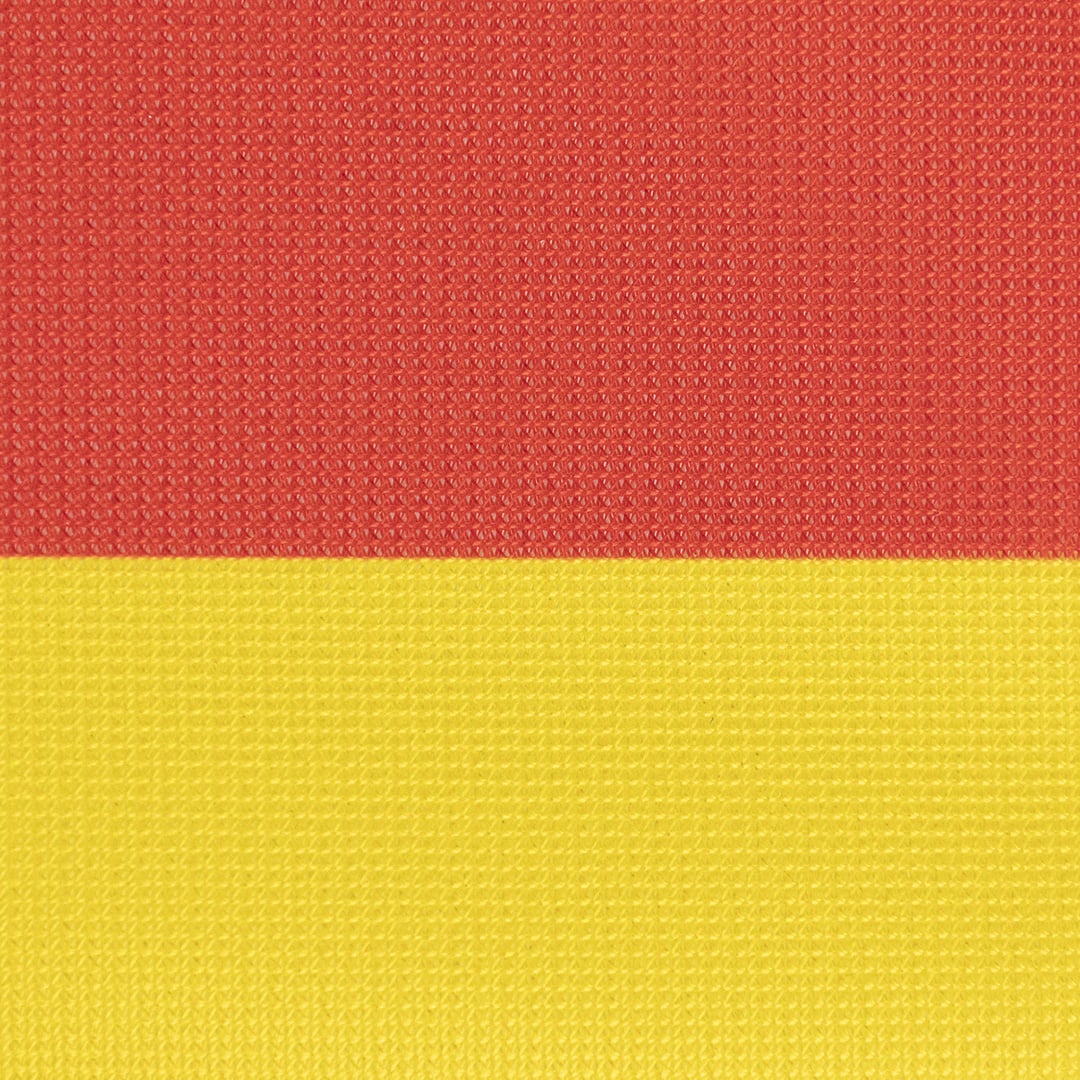 Polyester résistant et léger pour une agitation fluide et durable.