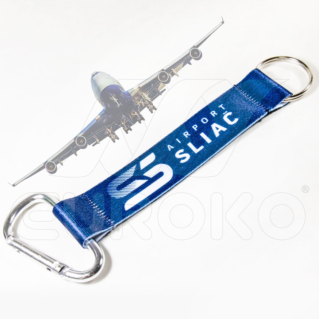 Mousqueton robuste et porte-clés pour un usage quotidien pratique.