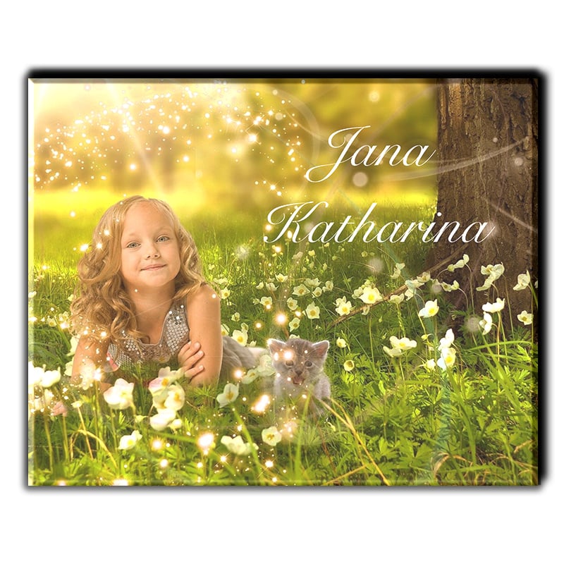 Personnalisez facilement avec vos photos et textes en quelques minutes.