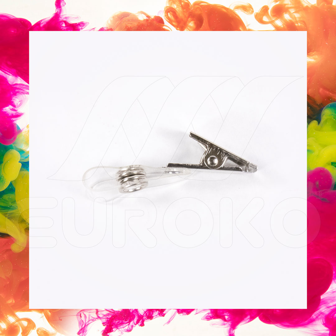 Compatible avec tous types de porte-badges pour usage professionnel.