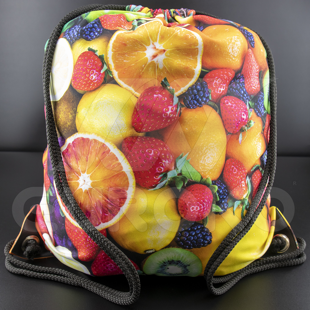 Impression illimitée en couleurs éclatantes sur toute la surface du sac.