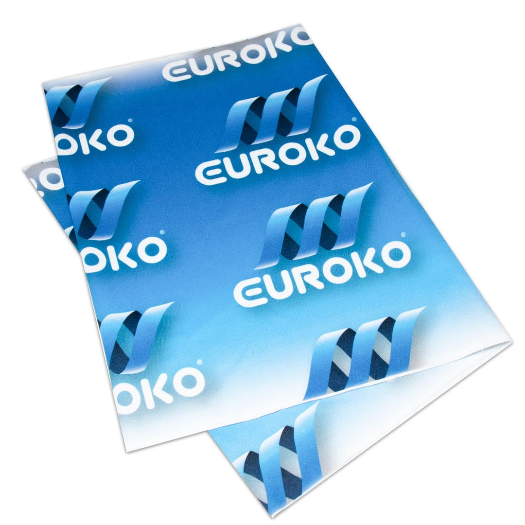 Créez des designs uniques avec vos logos et éléments personnalisés.