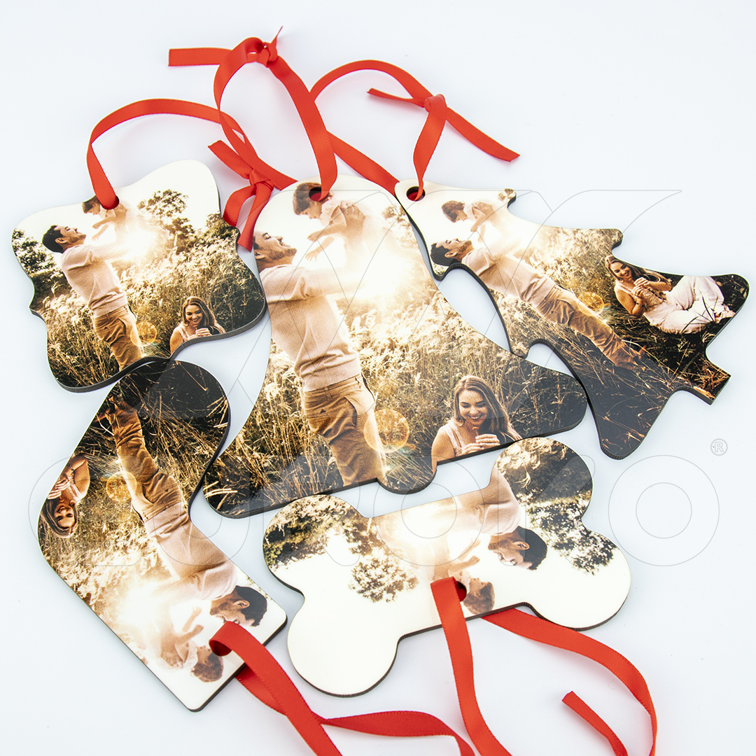 Cinq formes festives pour personnaliser votre sapin de Noël.