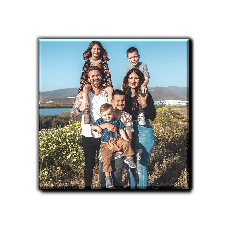 Format carré 5,5cm parfait pour mettre en valeur vos photos préférées.